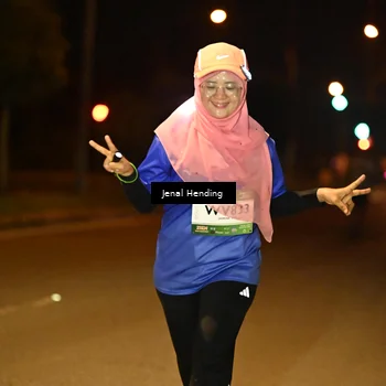 Runner Photo 7732908