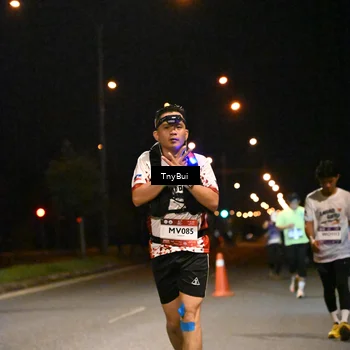 Runner Photo 7732918
