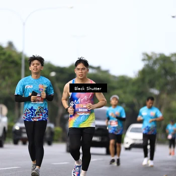 Runner Photo 7732936
