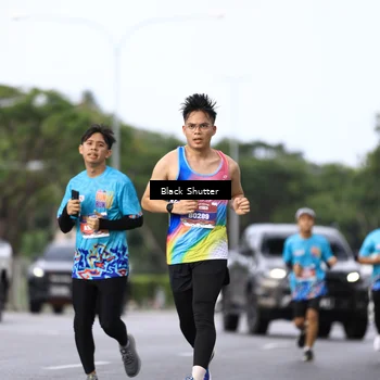Runner Photo 7732945