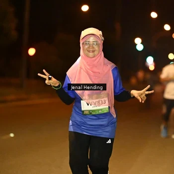 Runner Photo 7732955