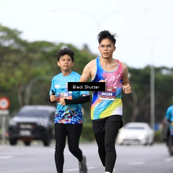 Runner Photo 7732958