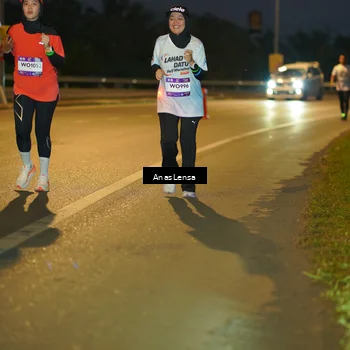 Runner Photo 7732960