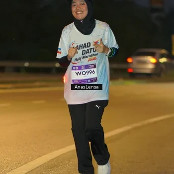 Runner Photo 7732965