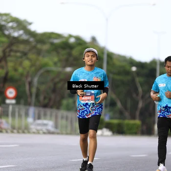 Runner Photo 7732992