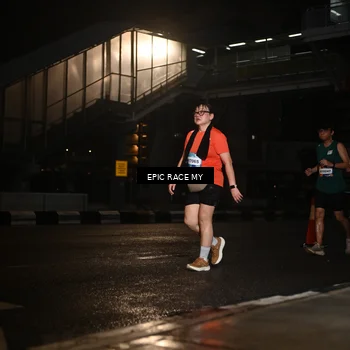 Runner Photo 7732993