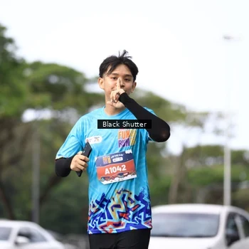Runner Photo 7732995