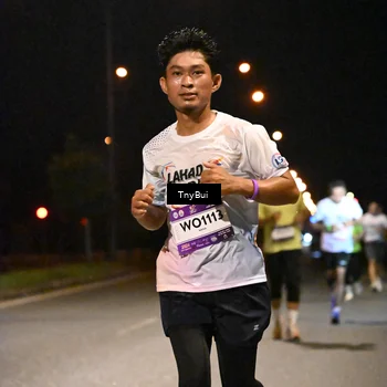 Runner Photo 7733010