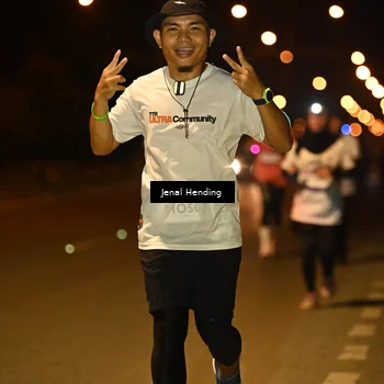Runner Photo 7733023