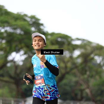 Runner Photo 7733024
