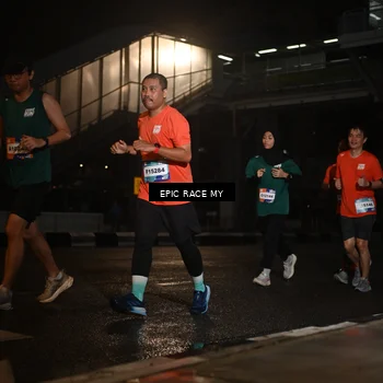 Runner Photo 7733029