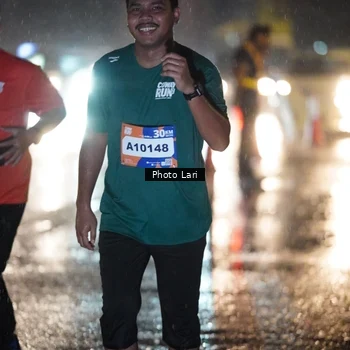 Runner Photo 7733037