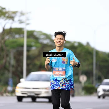 Runner Photo 7733057
