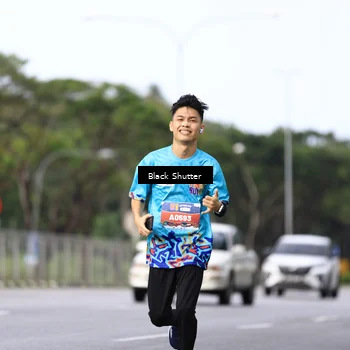 Runner Photo 7733068