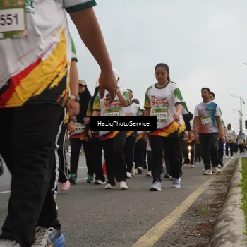 Runner Photo 7733088