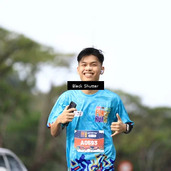 Runner Photo 7733091
