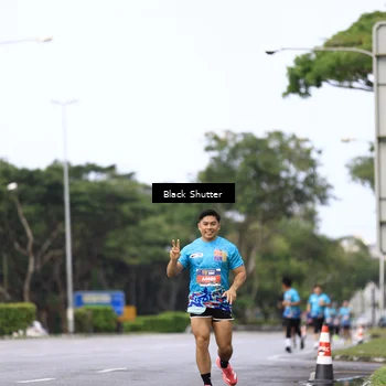 Runner Photo 7733105