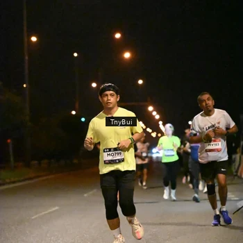 Runner Photo 7733108