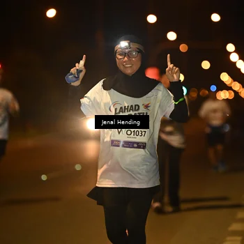 Runner Photo 7733112