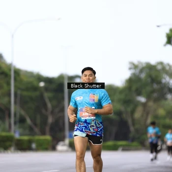 Runner Photo 7733126