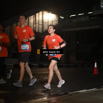 Runner Photo 7733148