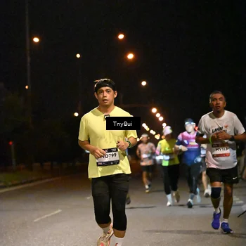 Runner Photo 7733157