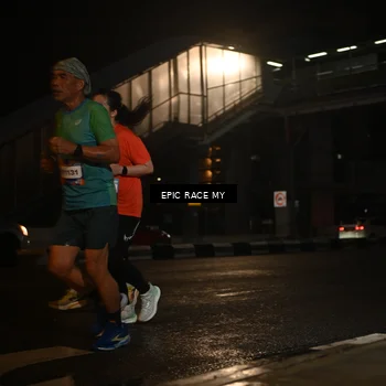 Runner Photo 7733216