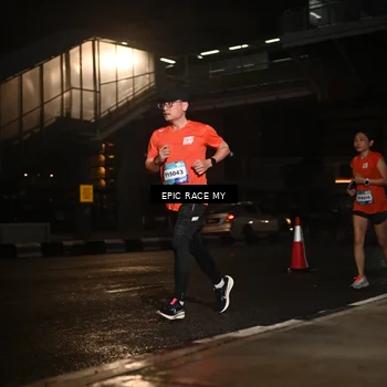 Runner Photo 7733235