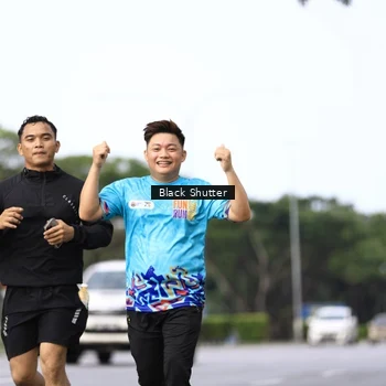 Runner Photo 7733242