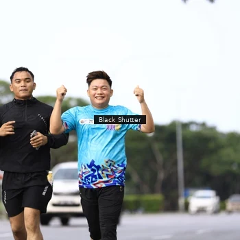 Runner Photo 7733244