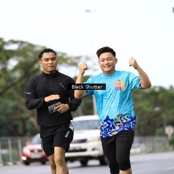 Runner Photo 7733282