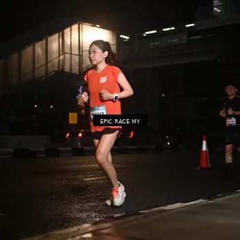 Runner Photo 7733296
