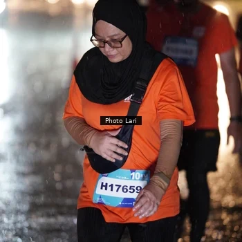 Runner Photo 7733303