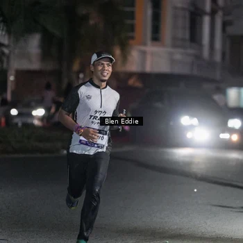 Runner Photo 7733308