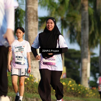Runner Photo 7733326