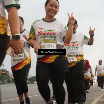 Runner Photo 7733351
