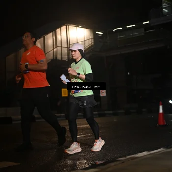 Runner Photo 7733371