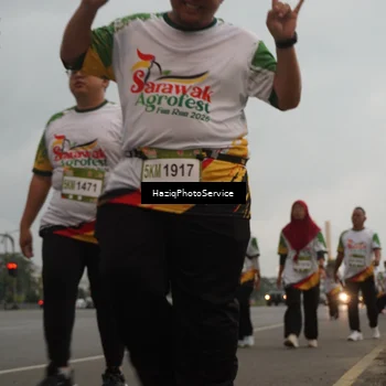 Runner Photo 7733381