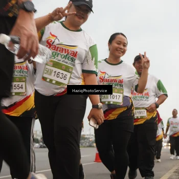 Runner Photo 7733396