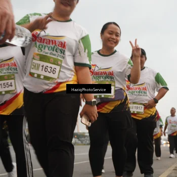 Runner Photo 7733398