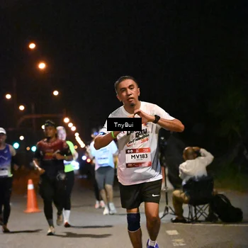 Runner Photo 7733399