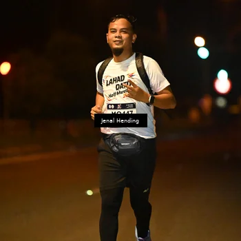 Runner Photo 7733402