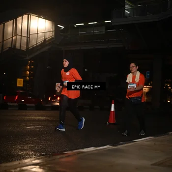 Runner Photo 7733415