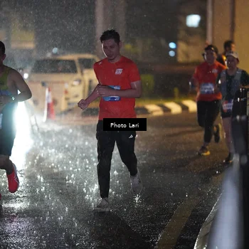 Runner Photo 7733424