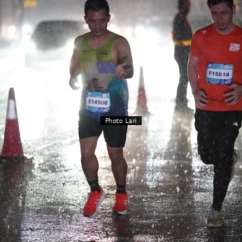 Runner Photo 7733440
