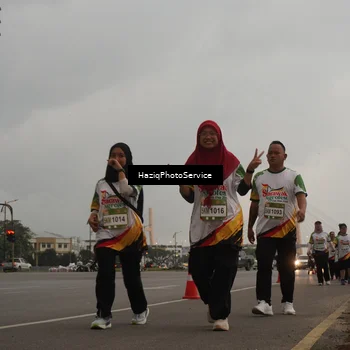 Runner Photo 7733482