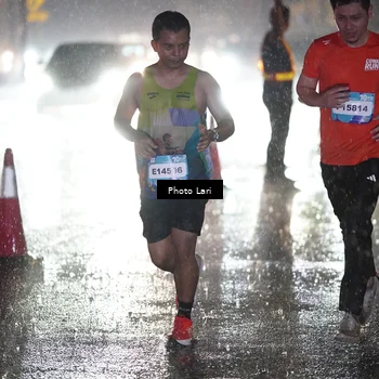 Runner Photo 7733483