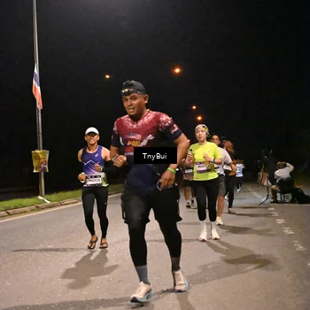 Runner Photo 7733539
