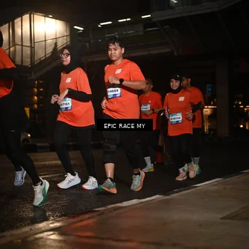 Runner Photo 7733583