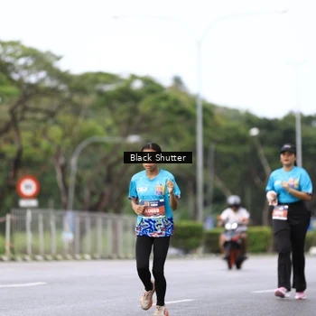 Runner Photo 7733590